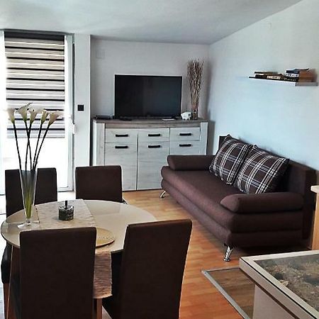 Apartmani Tatic Stinjan Luaran gambar