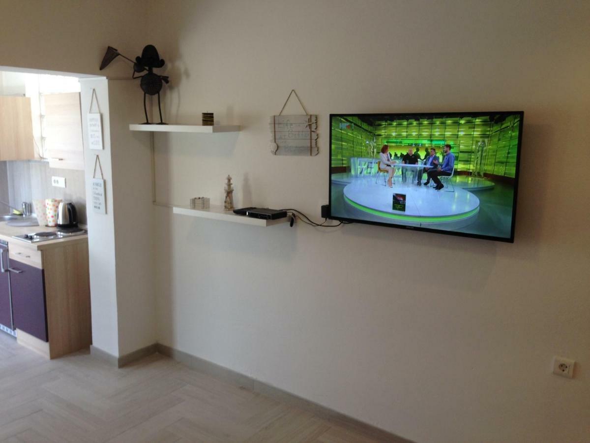 Apartmani Tatic Stinjan Luaran gambar
